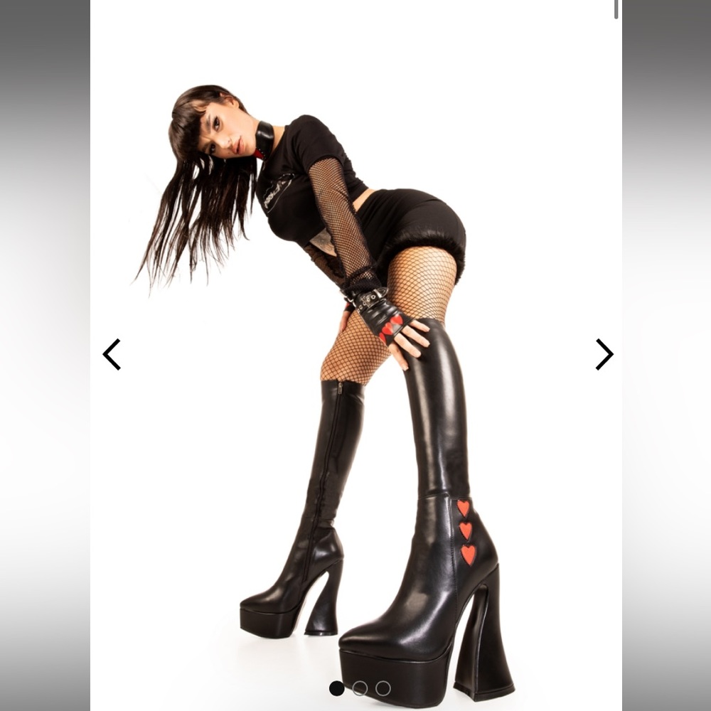 La Moda Love Potion Boots